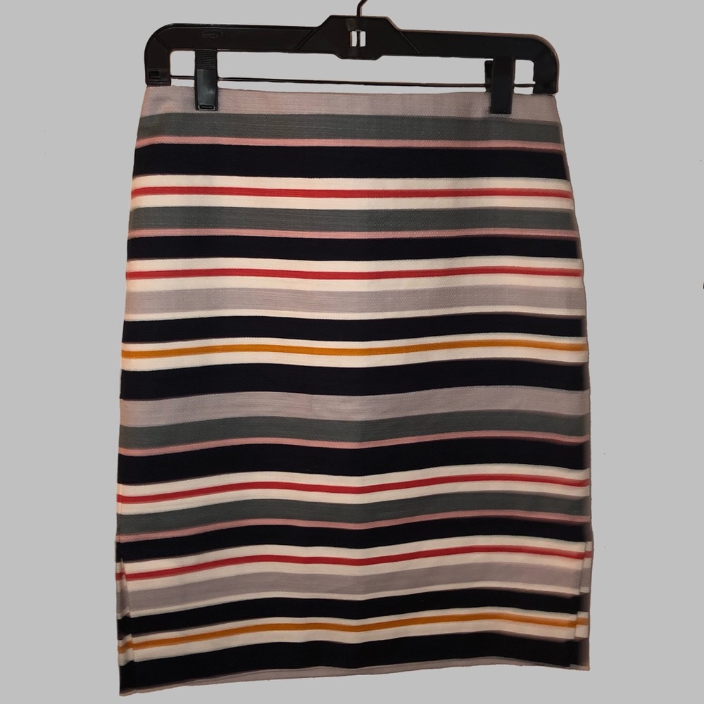 Loft Outlet Petite Pencil Skirt - Picture 10 of 10